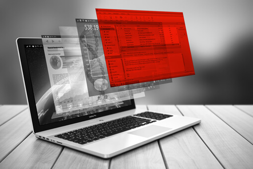 Plusieurs interfaces d'administration qui se superposent